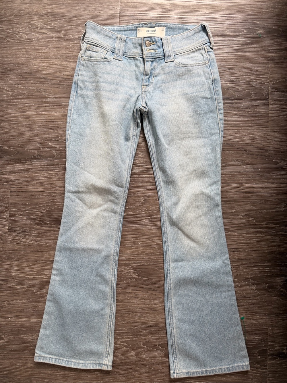 Hollister low rise boot jeans size 00